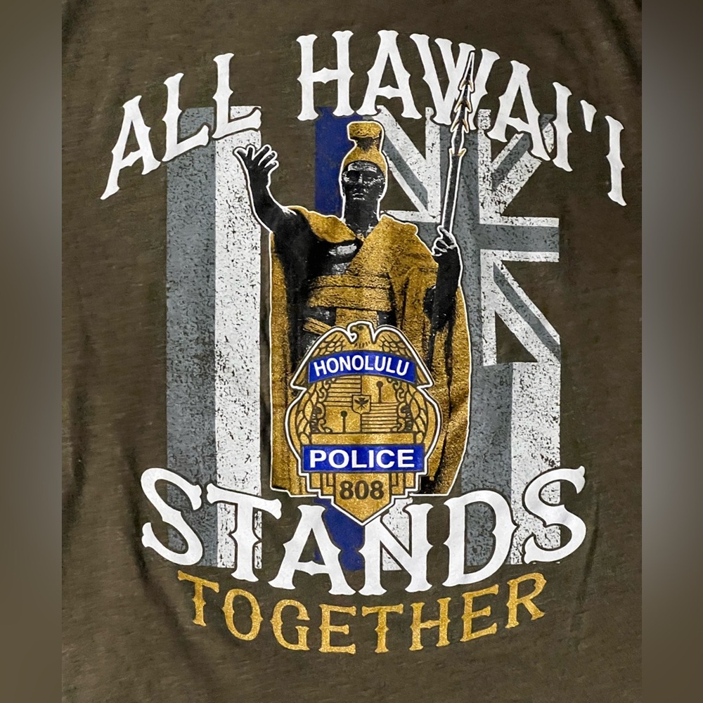 Honolulu Police Dept Graphic Tee - Picture 1 of 3